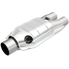 Load image into Gallery viewer, MagnaFlow Conv Universal 2.5/2 Single/Dual O2
