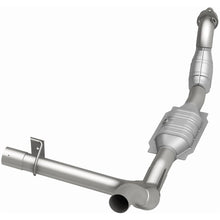 Load image into Gallery viewer, MagnaFlow Conv DF 01-04 Ford F-150 4.6L (49 State)
