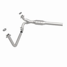 Load image into Gallery viewer, MagnaFlow Conv DF Chevrolet/GMC 1500 1/2 Ton
