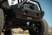Load image into Gallery viewer, DV8 Offroad 2007-2018 Jeep Wrangler JK Front Skid Plate
