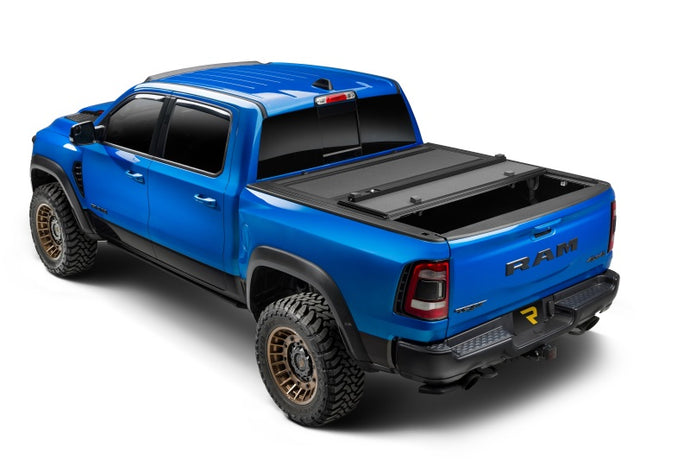 Extang 07-13 Chevy/GMC Silverado/Sierra (w/o Track Sys - w/OE Bedcaps) 6.5ft. Bed Endure ALX Tonneau Covers - Hard Fold Extang   