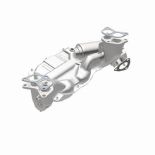 Load image into Gallery viewer, Magnaflow 11-13 Subaru Forester California Grade CARB Compliant Direct-Fit Catalytic Converter
