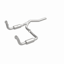 Load image into Gallery viewer, Magnaflow 09-12 Jeep Liberty 3.7L Direct Fit Converter
