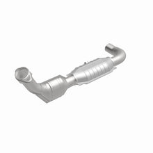 Load image into Gallery viewer, MagnaFlow Conv DF 99-00 Expedition 4.6 2WD DS
