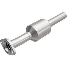 Load image into Gallery viewer, Magnaflow 04-07 Toyota Highlander 3.3L Direct Fit Converter
