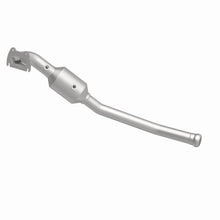 Load image into Gallery viewer, Magnaflow 13-17 Jeep Grand Cherokee 3.6L Direct Fit Converter
