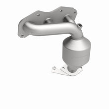 Load image into Gallery viewer, MagnaFlow Converter Direct Fit 07-15 Toyota Sienna 3.5L
