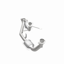 Load image into Gallery viewer, MagnaFlow Conv DF 96-99 Taurus Code U AXOD 49
