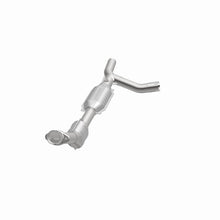 Load image into Gallery viewer, MagnaFlow Conv DF 01-03 Ford E150 4.2L Passenger Side
