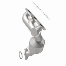 Load image into Gallery viewer, Magnaflow 07-10 Toyota Sienna 3.5L Direct Fit Converter
