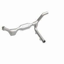 Load image into Gallery viewer, MagnaFlow Conv DF 97-98 Ford F-150 Pickup 4.2L P/S 4WD
