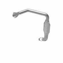 Load image into Gallery viewer, MagnaFlow Conv DF 99 GM Express Van DS 5.7L
