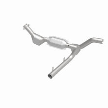 Load image into Gallery viewer, MagnaFlow Conv DF 97-98 Ford F-150 Pickup 4.2L P/S 4WD
