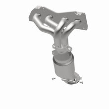 Load image into Gallery viewer, MagnaFlow Converter Manifold Direct Fit California Grade 10-11 Toyota Camry 2.5L
