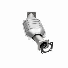 Load image into Gallery viewer, MagnaFlow Conv DF GM 75 79
