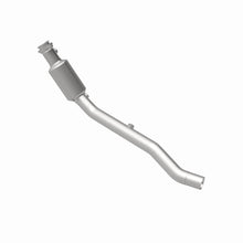 Load image into Gallery viewer, Magnaflow 07-09 Land Rover Range Rover Sport 4.2L Direct Fit Converter
