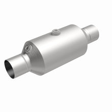 Load image into Gallery viewer, Magnaflow 2.25 w/dual O2 5in. Spun Universal Converter
