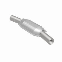 Load image into Gallery viewer, MagnaFlow Conv DF GM 25inch x 7inch x 4inch 2.5/2.5inch
