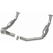 Load image into Gallery viewer, MagnaFlow Conv DF 94-95 Disc./Defender 3.9L
