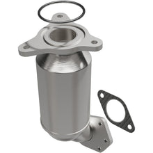 Load image into Gallery viewer, Magnaflow 14-15 Chevrolet Impala 2.5L Direct Fit Converter

