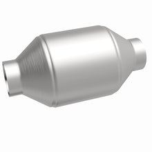 Load image into Gallery viewer, MagnaFlow Conv Univ 5inch Spun Met. 2.25inch C/C
