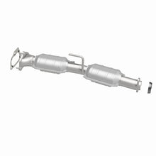 Load image into Gallery viewer, MagnaFlow Conv DF 2001-05 Explorer 4.0L Sport Trac Rear Section
