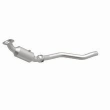 Load image into Gallery viewer, Magnaflow 06-14 Chrysler 300 5.7L Direct Fit Converter

