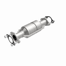 Load image into Gallery viewer, Magnaflow 09-10 Chevrolet Aveo 1.6L Direct Fit Converter
