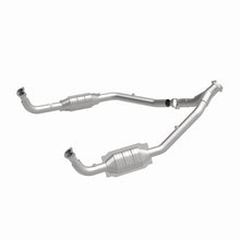 Load image into Gallery viewer, MagnaFlow Conv DF 94-95 Disc./Defender 3.9L
