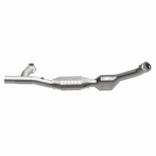 Load image into Gallery viewer, MagnaFlow Conv DF 99-02 Expedition 5.4L 4wd

