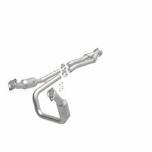 Load image into Gallery viewer, Magnaflow 15-17 Ford Transit-150 3.7L Direct Fit Converter
