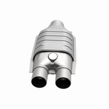 Load image into Gallery viewer, MagnaFlow Conv Universal 2.5/2 Single/Dual
