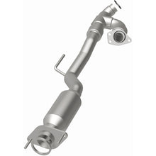 Load image into Gallery viewer, Magnaflow 11-14 Nissan Quest 3.5L Direct Fit Converter
