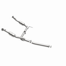 Load image into Gallery viewer, MagnaFlow Conv. DF 3/04-05 Ford Explorer 4.0L / 3/04-05 Mercury Mountaineer Y-Pipe Assembly
