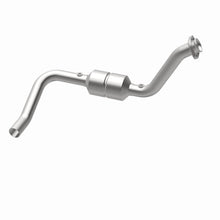 Load image into Gallery viewer, MagnaFlow Conv DF 04-06 Dodge Durango 5.7L Driver Side *NOT FOR SALE IN CALIFORNIA*
