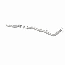 Load image into Gallery viewer, MagnaFlow Conv DF GM 01-02 2500 Passenger Side 6L
