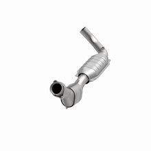 Load image into Gallery viewer, MagnaFlow Conv DF 97-98 Ford F-150 Pickup 4.2L D/S 4WD (49 State)
