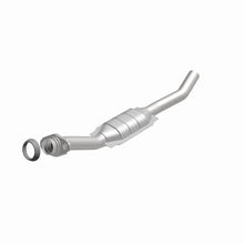 Load image into Gallery viewer, MagnaFlow Conv DF 92-93 Chrysler F/S 3.3L 49S
