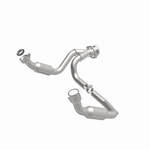 Load image into Gallery viewer, MagnaFlow Conv DF 2007-2008 Cadillac Escalade 6.2L | 5451631
