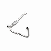 Load image into Gallery viewer, MagnaFlow Conv DF 02-03 Dodge Ram 1500 Pickup 4.7L 4WD
