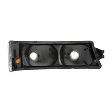 Load image into Gallery viewer, Raxiom 03-06 Chevrolet Silverado 1500 Axial Series Crystal Turn Signal and Parking Lights- Black | S112702

