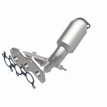 Load image into Gallery viewer, Magnaflow 11-15 Toyota Sienna 3.5L Direct Fit Converter
