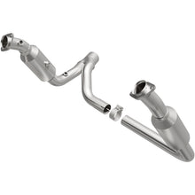 Load image into Gallery viewer, Magnaflow 07-08 Dodge Ram 1500 5.7L Direct Fit Converter
