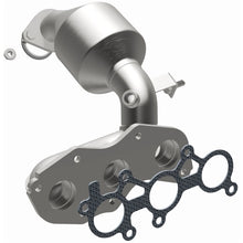 Load image into Gallery viewer, Magnaflow 07-10 Toyota Sienna 3.5L Direct Fit Converter
