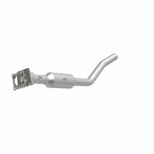 Load image into Gallery viewer, Magnaflow 12-17 Dodge Journey 2.4L Direct Fit Converter
