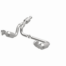 Load image into Gallery viewer, Magnaflow 09-13 Chevrolet Silverado 1500 5.3L Direct Fit Converter
