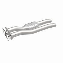 Load image into Gallery viewer, MagnaFlow Conv DF 96-97 7.4L 3500 Truck Rear
