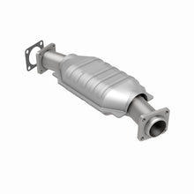 Load image into Gallery viewer, MagnaFlow Conv DF GM 75 79
