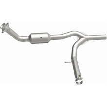 Load image into Gallery viewer, Magnaflow 07-08 Ford F-150 4.6L Direct Fit Converter
