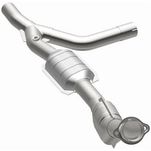 Load image into Gallery viewer, MagnaFlow Conv DF 97-98 E150/E250 4.2L PS
